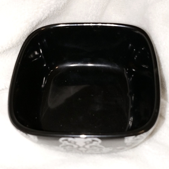 Decorative Black White Baroque Pattern Jewelry Accessories Holder Storage Room - Picture 2 of 3